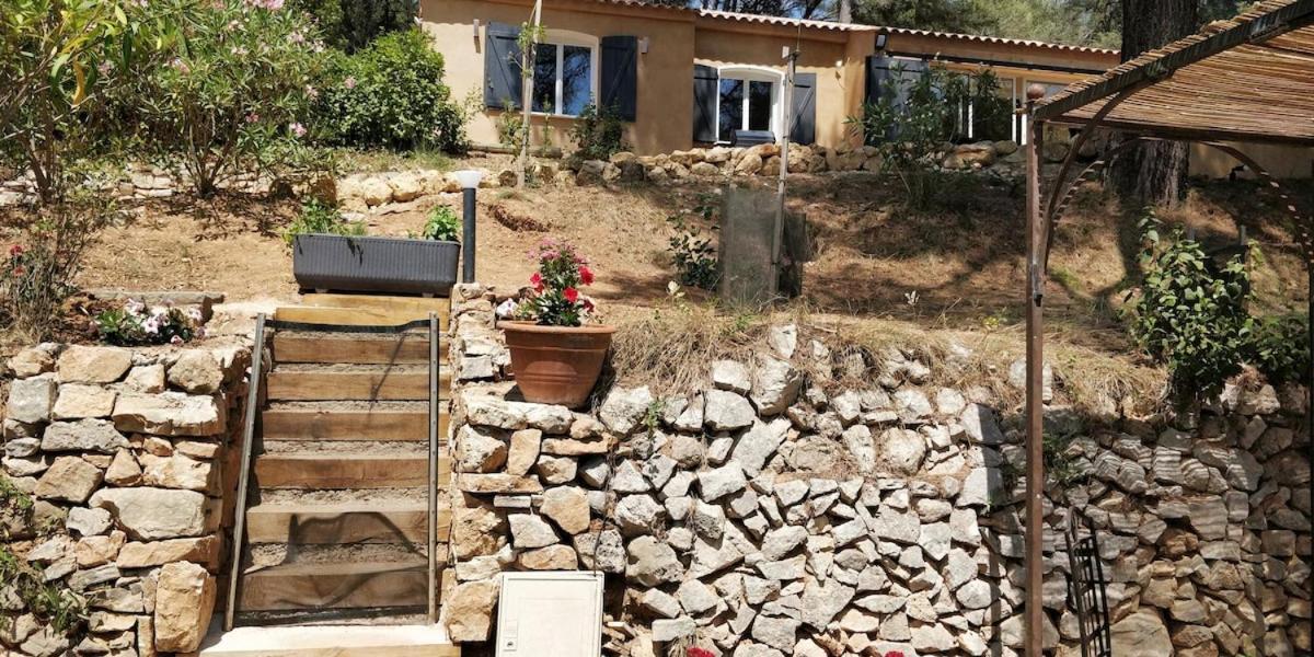 Villa Cigalons En Pleine Pinede Avec Piscine Chauffee De Mai A Septembre Auriol Exterior foto